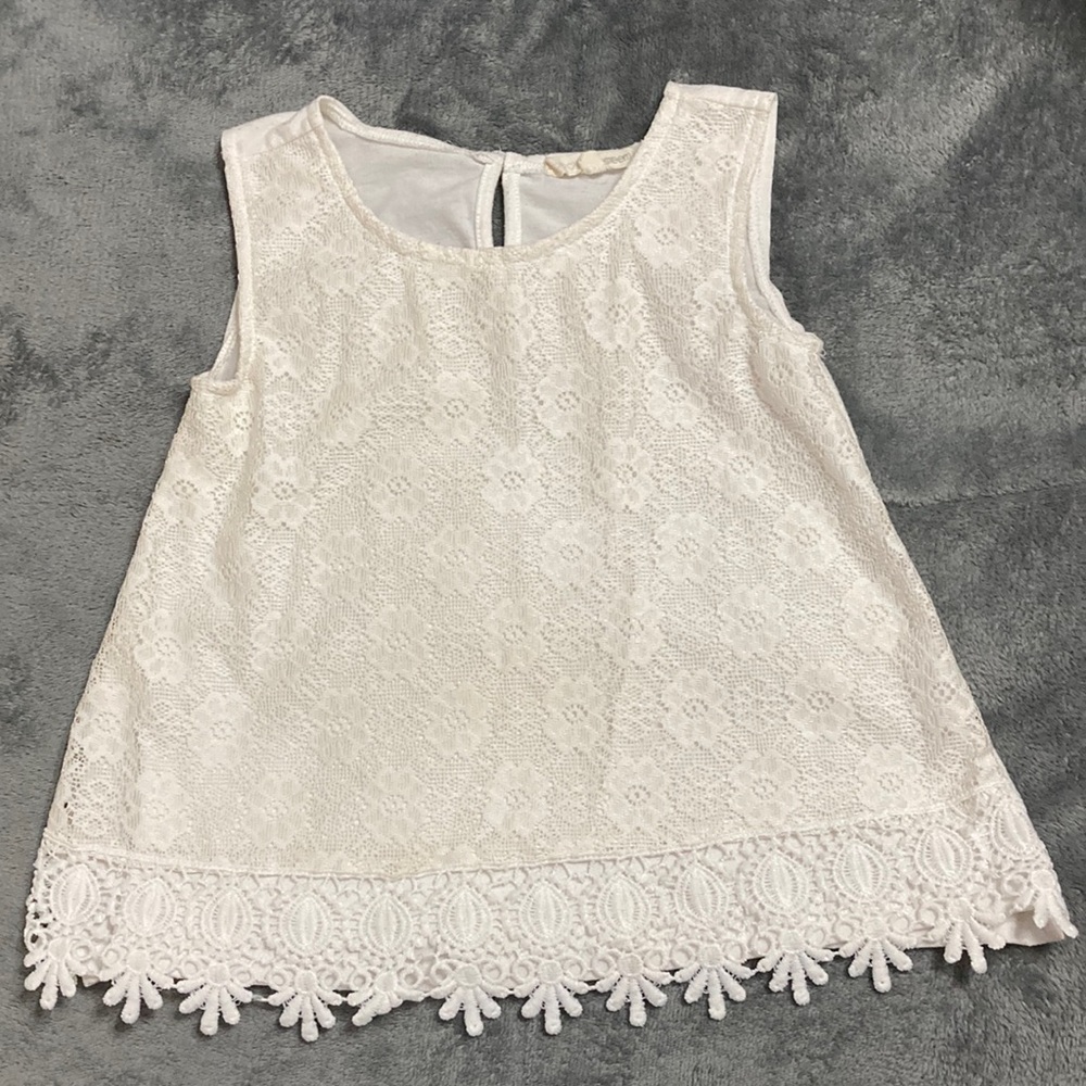 🥳 4/$25 Girls lace tank top size 4/5 (off white)